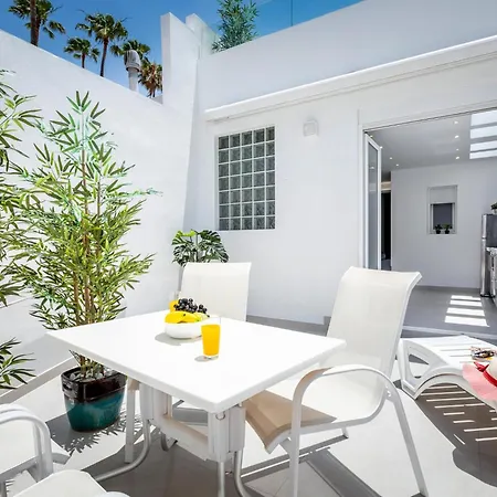 3 Charming In Americas Playa de las Americas (Tenerife)